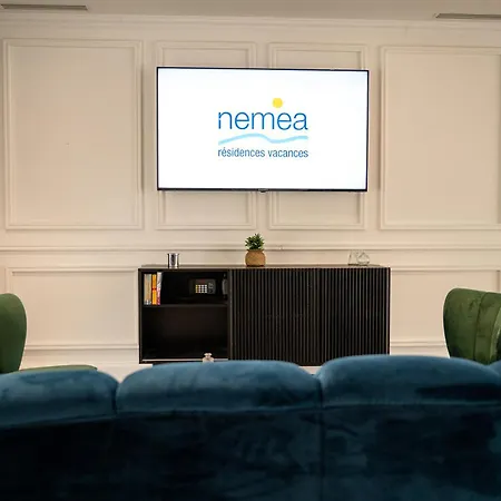 Nemea Les Hauts De Milady ビアリッツ