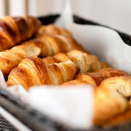 Nemea Les Hauts De Milady 4*