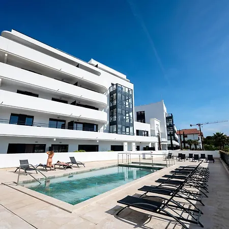 Nemea Les Hauts De Milady Aparthotel 4*