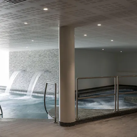 Nemea Les Hauts De Milady Aparthotel 4*