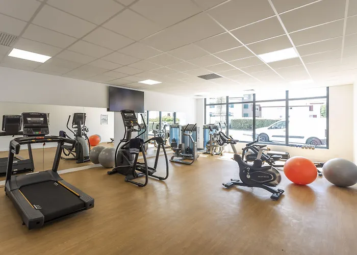 Nemea Les Hauts De Milady 아파트호텔 4*