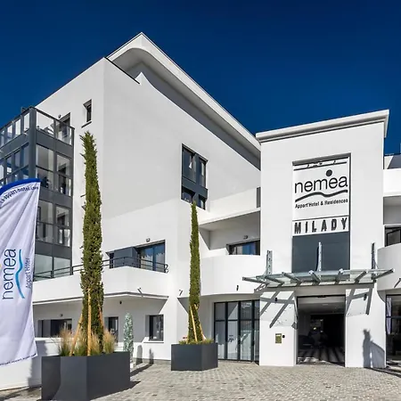 Nemea Les Hauts De Milady 4* Μπιαρίτζ