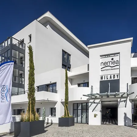 Nemea Les Hauts De Milady 4*