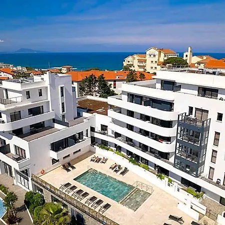 Nemea Les Hauts De Milady Aparthotel 4*