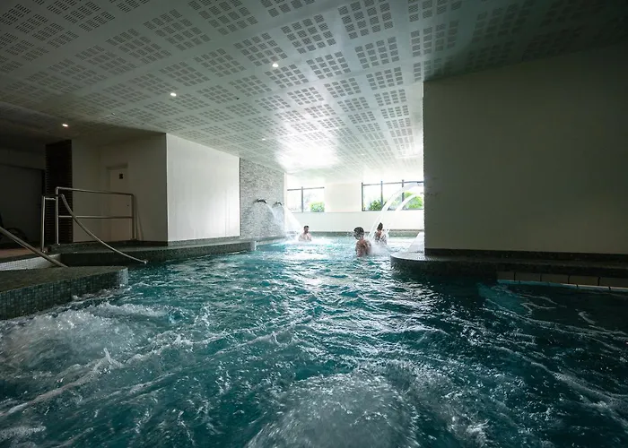 Apartmanhotel Nemea Les Hauts De Milady 4*