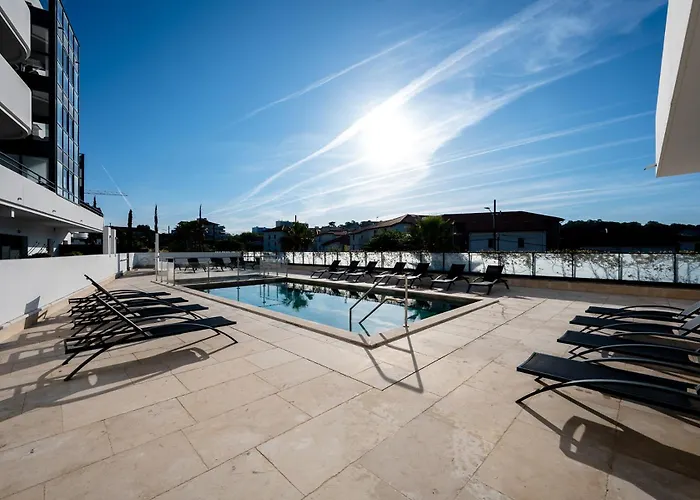 Nemea Les Hauts De Milady Aparthotel Biarritz